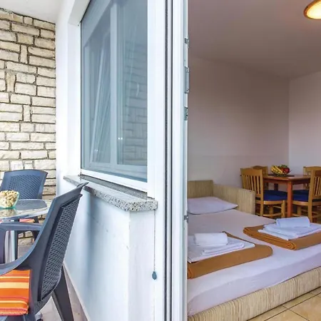 Gorgeous In With Kitchen Apartment Dramalj
