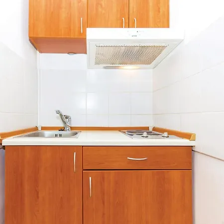 Apartment Gorgeous In With Kitchen *